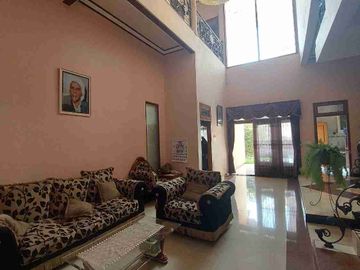 Rumah dijual Lokasi Sangat Strategis di Soekarno Hatta Kota Malang