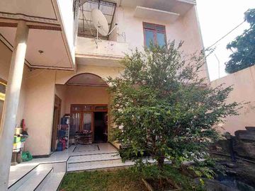 Rumah dijual Lokasi Sangat Strategis di Soekarno Hatta Kota Malang