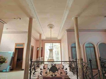 Rumah dijual Lokasi Sangat Strategis di Soekarno Hatta Kota Malang