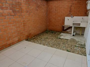 Venta de casa en conjunto llanos de calibio