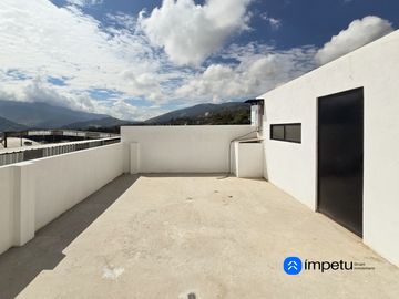 En venta casa a estrenar al sur de la ciudad de Loja aplica a crédito VIP