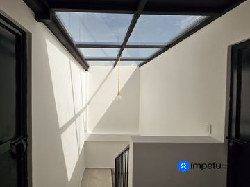 En venta casa a estrenar al sur de la ciudad de Loja aplica a crédito VIP