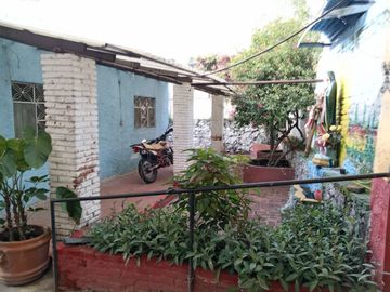 SE VENDE CASA COMERCIAL CERCA DEL ZOCALO DE JIUTEPEC, MOR