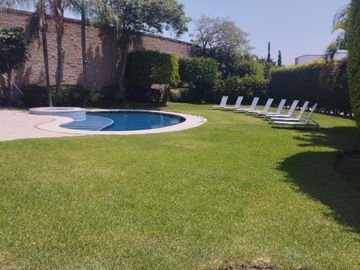 SE VENDE CASA A 1KM DE HACIENDA CORTES