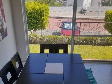 Casa con vista al lago de TEQUESQUITENGO