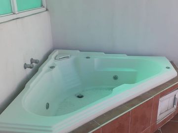 Casa con vista al lago de TEQUESQUITENGO
