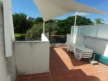 Casa con vista al lago de TEQUESQUITENGO