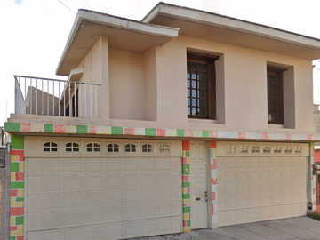 CASA EN VENTA EN FRACCIONAMIENTO DEL LAGO, DURANGO (REMATE BANCARIO)