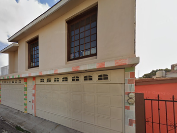 CASA EN VENTA EN FRACCIONAMIENTO DEL LAGO, DURANGO (REMATE BANCARIO)