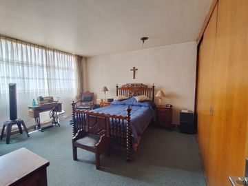 CASA EN VENTA COL. CLAVERÍA