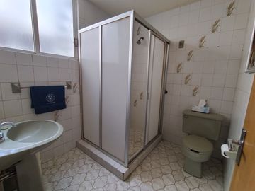 CASA EN VENTA COL. CLAVERÍA