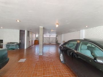 CASA EN VENTA COL. CLAVERÍA