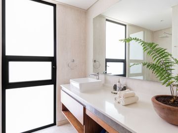 Penthouse de una recámara con amenidades de lujo en la Veleta, Tulum.