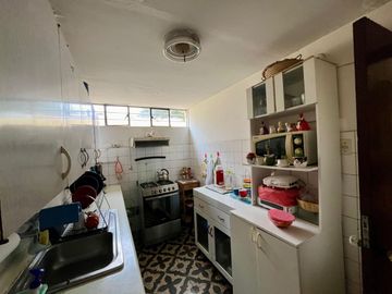 Vendo Amplia Casa Funcional De 2 Pisos A 2 Cdras De Faucett San Miguel