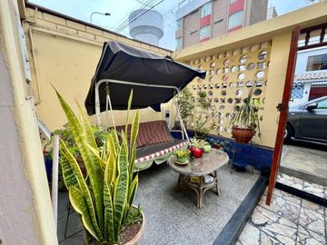 Vendo Amplia Casa Funcional De 2 Pisos A 2 Cdras De Faucett San Miguel