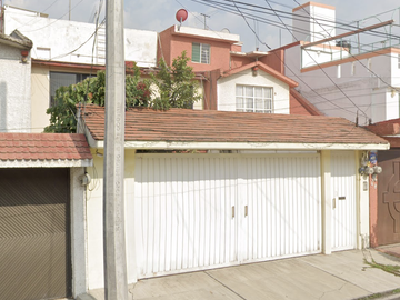 Casa En Venta En Ciudad De Mexico AL SUR DE LA CIUDAD EN XOCHIMILCO MUY BIEN UBICADA PRECIO DE REMATE BANCARIO!!!!