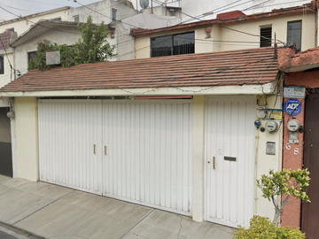 Casa En Venta En Ciudad De Mexico AL SUR DE LA CIUDAD EN XOCHIMILCO MUY BIEN UBICADA PRECIO DE REMATE BANCARIO!!!!