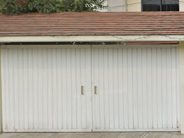 Casa En Venta En Ciudad De Mexico AL SUR DE LA CIUDAD EN XOCHIMILCO MUY BIEN UBICADA PRECIO DE REMATE BANCARIO!!!!