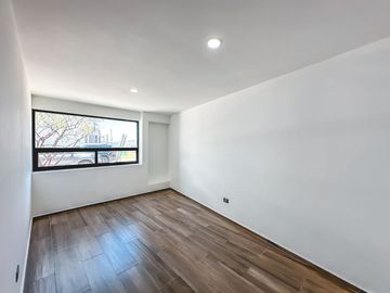 CASA EN VENTA EN PARQUE GRAN RESERVA.