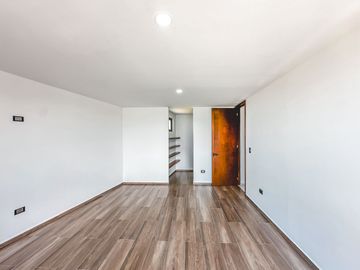 CASA EN VENTA EN PARQUE GRAN RESERVA.