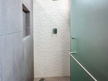 CASA EN VENTA EN PARQUE GRAN RESERVA.