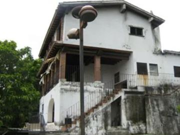 Venta de Amplia Casa, Col. San Gaspar, Jiutepec Mor.