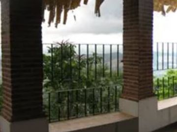 Venta de Amplia Casa, Col. San Gaspar, Jiutepec Mor.