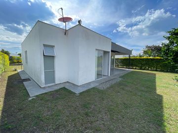 Casa campestre en venta - Calarca