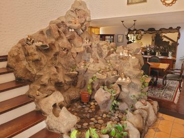 VENDO ESPACIOSA CASA EN SOL DE LA MOLINA