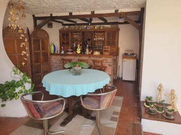 VENDO ESPACIOSA CASA EN SOL DE LA MOLINA