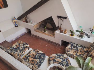 VENDO ESPACIOSA CASA EN SOL DE LA MOLINA