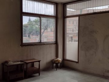 VENTA CASA COMERCIAL EN URDESA CENTRAL AVENIDA LAS MONJAS