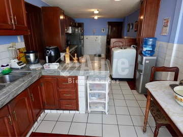 Casa independiente de venta en Monjas Jardín del Valle