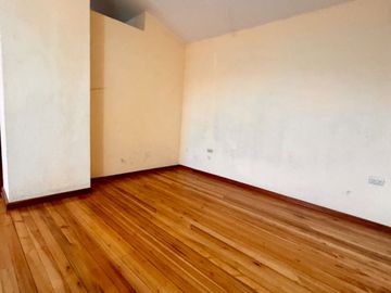 PROPIEDAD RENTERA EN VENTA, Sector Los Laureles Santa Ana, C1404