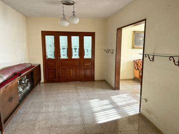 CASA EN VENTA EN LA PAZ EN CALLE TLAXCO