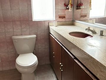 CASA EN VENTA EN LA PAZ EN CALLE TLAXCO