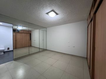 Venta_amplio_departamento_85 M²_San_Isidro