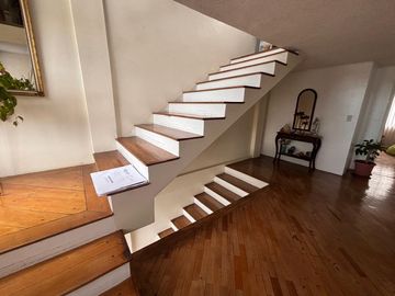 CASA con 318 m² de Terreno - CARLECEN - NORTE DE QUITO