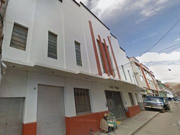 ¡Oportunidad Única! Venta de local, 1,045m2 en Puno