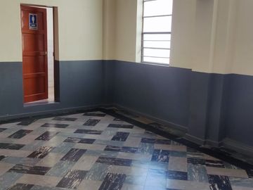 ¡Oportunidad Única! Venta de local, 1,045m2 en Puno