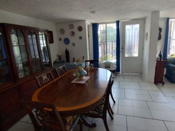 Venta De Casa En Condominio Con Jardín Y Alberca En Casa Blanca, Burgos, Temixco