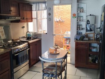Venta De Casa En Condominio Con Jardín Y Alberca En Casa Blanca, Burgos, Temixco