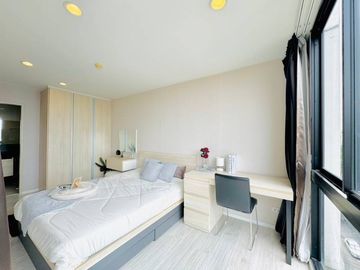 Palm Springs Condo, Arica Nimman, Nimmanhaemin Road, Soi 5       “Palmspring Areca Nimman” size 35 sq m, 8th floor, 1 bedroom, 1 bathroom, with furnit