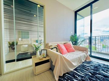 Palm Springs Condo, Arica Nimman, Nimmanhaemin Road, Soi 5       “Palmspring Areca Nimman” size 35 sq m, 8th floor, 1 bedroom, 1 bathroom, with furnit