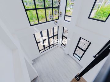 Newly built 3-Storey House & Lot