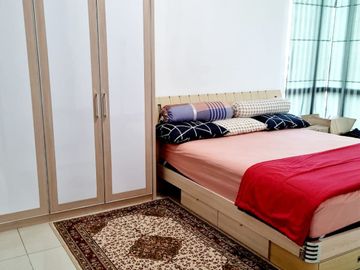Kemang Village 2+1 BR Low Floor Lippo Kemang