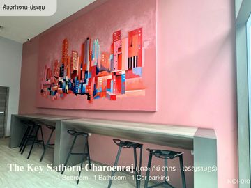 Don't miss!! Condo The Key Sathorn - Charoen Rat (32.99 sq m.) 1 bedroom, near BTS Surasak 350 meters.