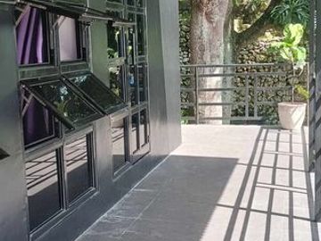 For Sale: Beachfront House and Lot in Puente, Carmen, Cebu