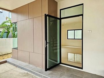 87734 - ขายขาดทุน S-GATE PREMIUM ซ.กันตนา บ้านใหม่ ไม่เคยเข้าอยู่ สภาพมือ 1