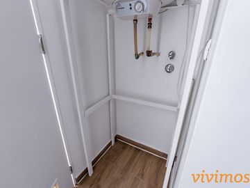 1 Dormitorio + 1 Baño + Estacionamiento y Bodega en San Miguel, Metro Ciudad del Niño.